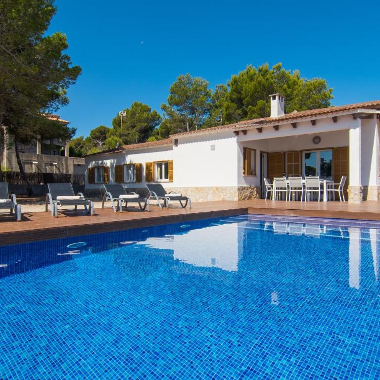 Villa Anglesos - Villa with Private Pool - 36