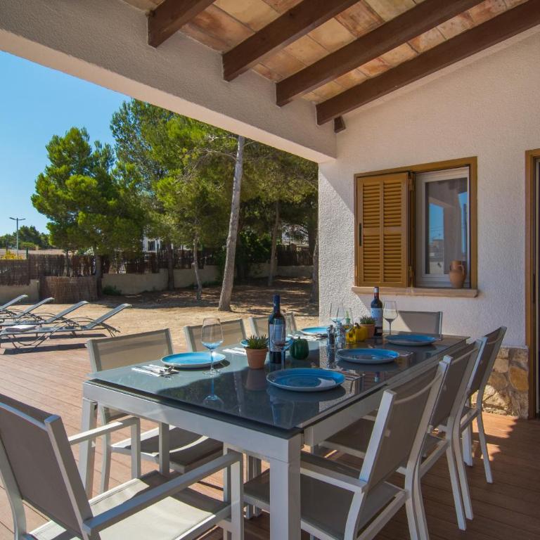 Villa Anglesos - Villa with Private Pool - 43