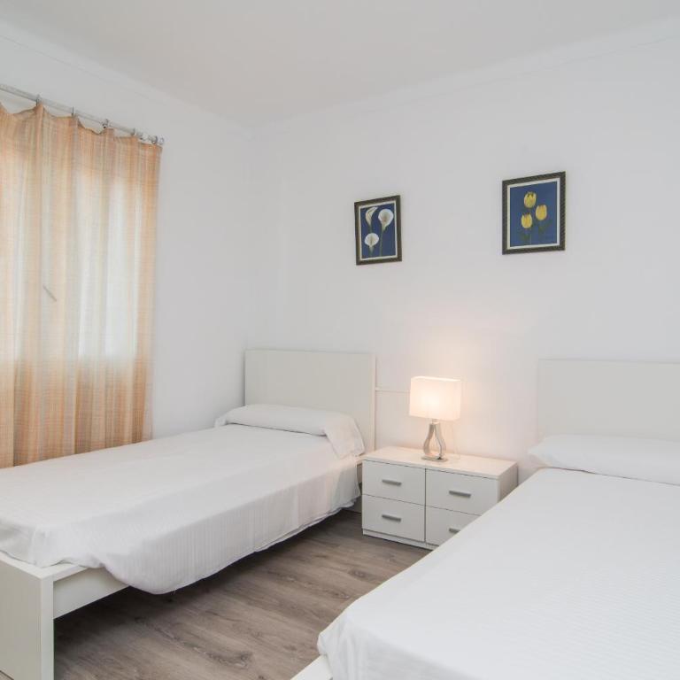 Villa Anglesos - Villa with Private Pool - 27