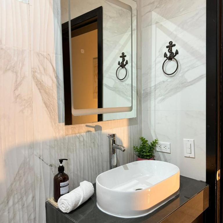Ancla Suites - Two-Bedroom Apartment - 3