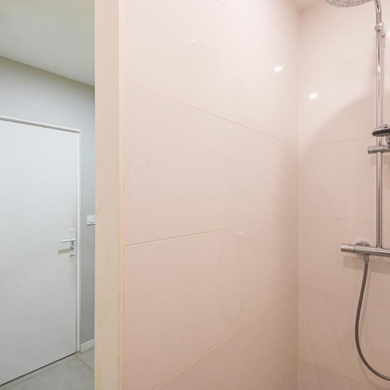 Loft des Moissons - central and double parking - Three-Bedroom Apartment - 22