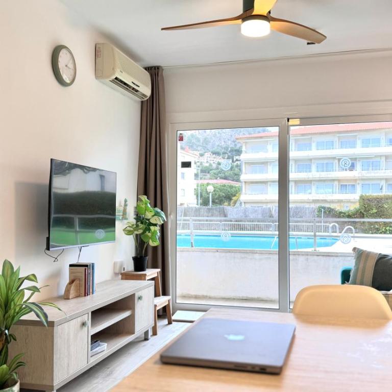 El Foraió - One-Bedroom Apartment with Pool View - 5