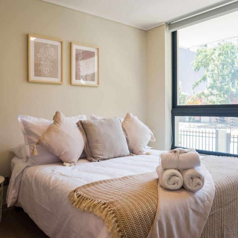 Stylish 2BR in Santiago with Balcony 5 guests - Apartment - 1