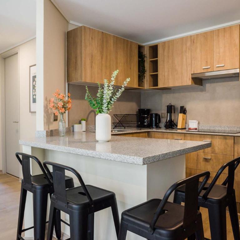Stylish 2BR in Santiago with Balcony 5 guests - Apartment - 29