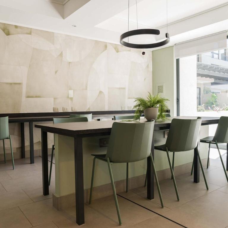 Stylish 2BR in Santiago with Balcony 5 guests - Apartment - 43