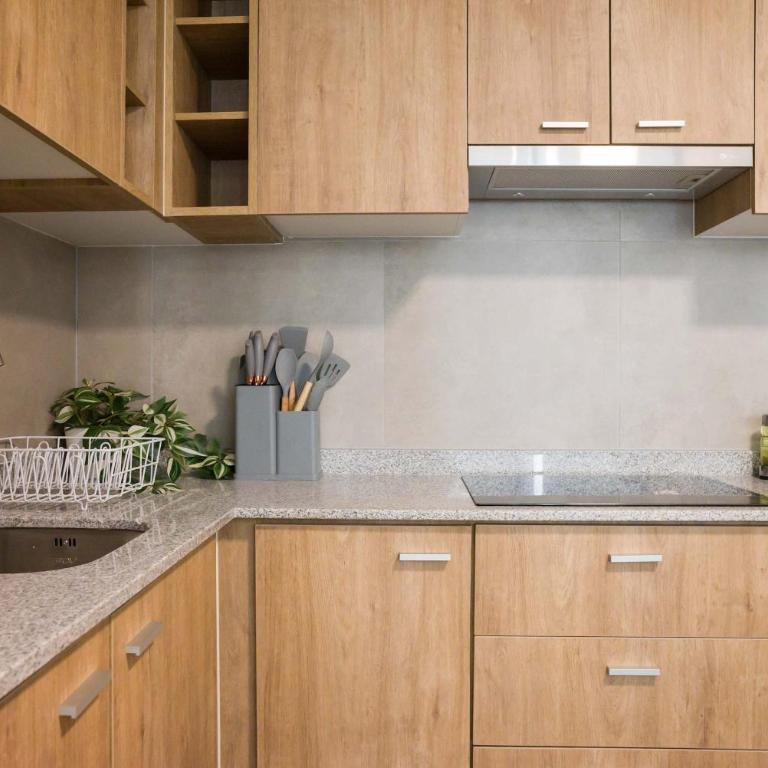 Chic 2BR Apt in Santiago with views 5 Guest - Apartment - 4