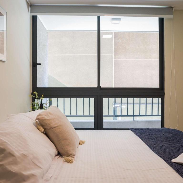 Chic 2BR Apt in Santiago with views 5 Guest - Apartment - 9