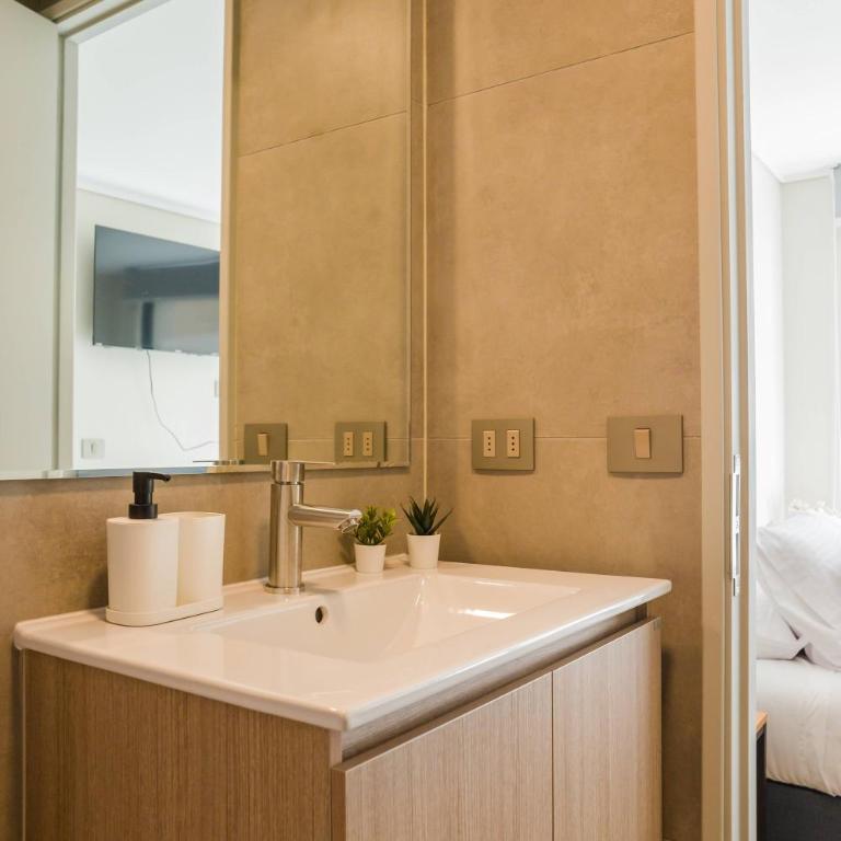 Modern 2BR2BA Apartment in Downtown Santiago - Apartment - 36