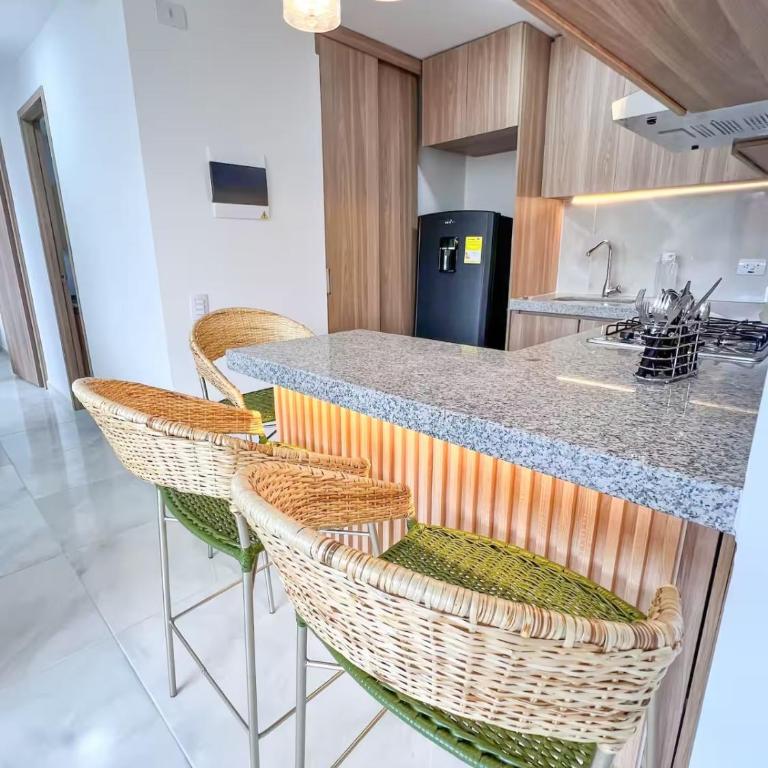 Moderno Apto 2 Hab con Aire y Ubicación Top - Apartamento de 3 dormitorios - 16