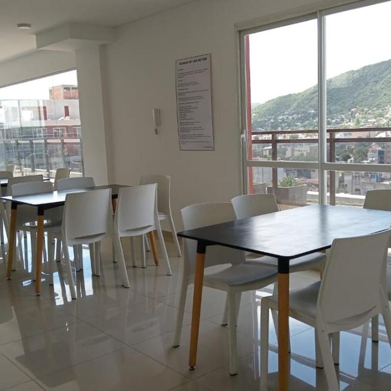 Edificio Leonardo departamento 16 - Apartamento de 2 dormitorios - 18