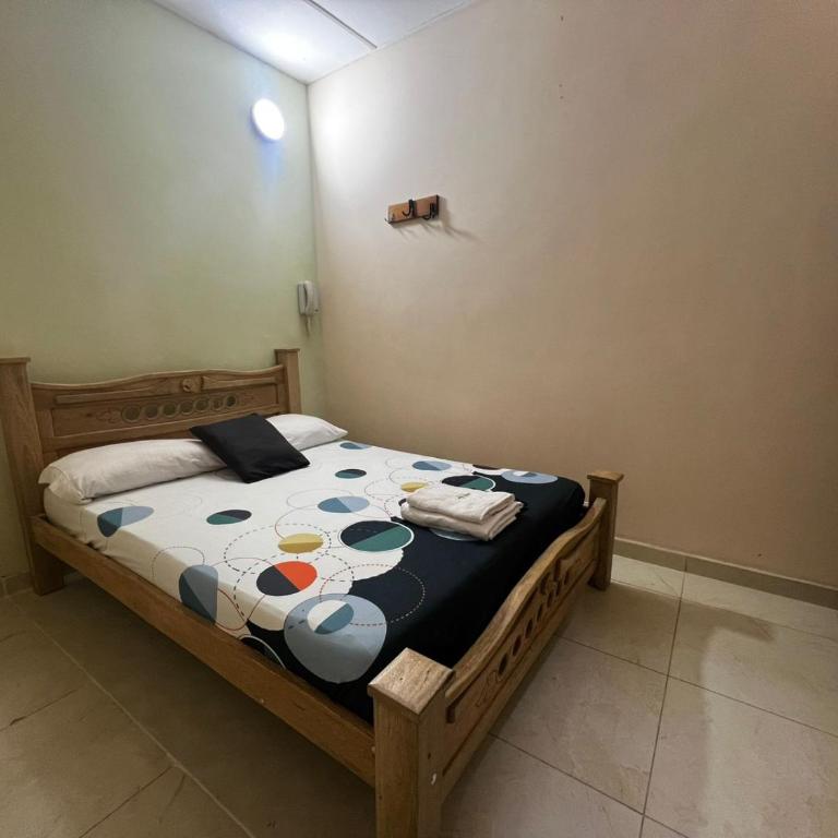 Hotel Don Fermin - Standard Double Room with Fan - 11