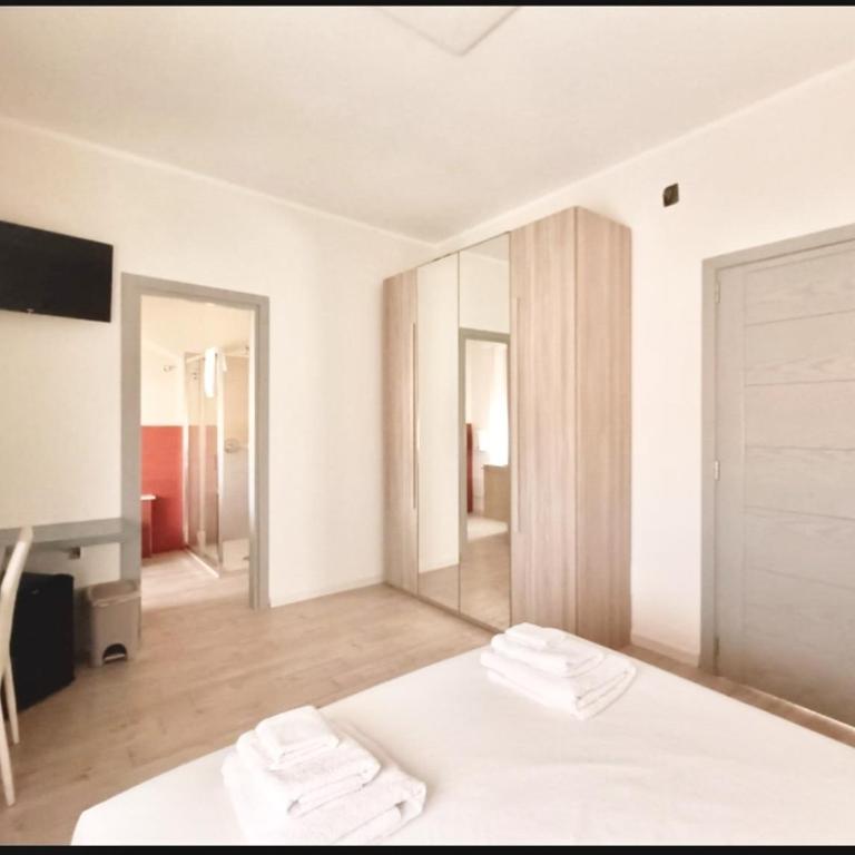 Redroom-house - Camera Matrimoniale - 15