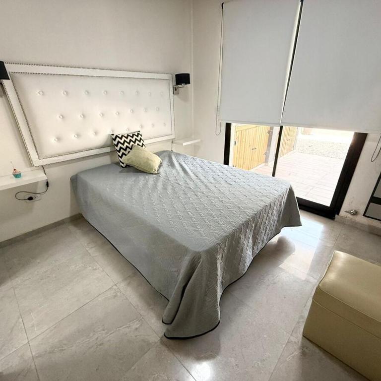 Departamento Duplex con patio, parrilla y garaje - Room #1587086601 - 15