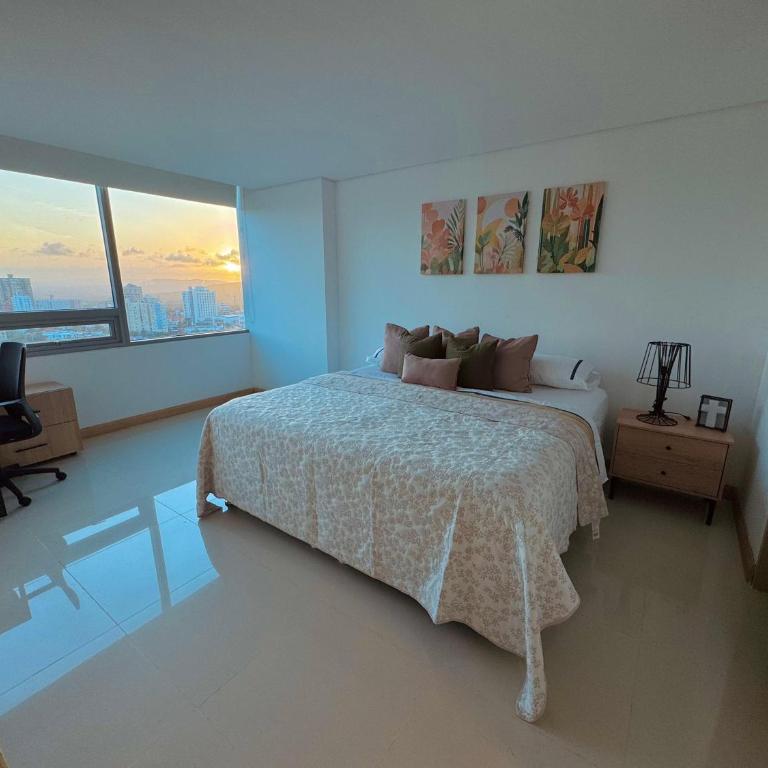 Apartamento amplio con vista a la ciudad - Room #1587090801 - 10