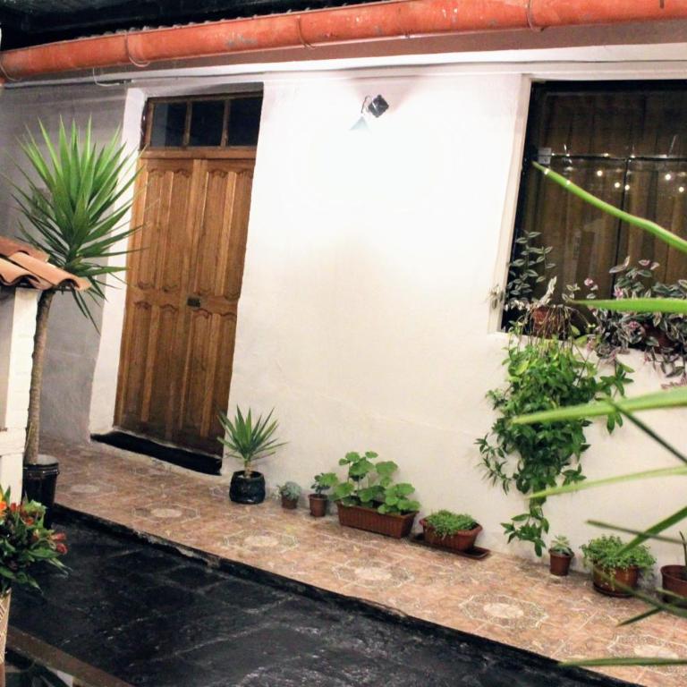 WARM AND CENTRAL HOUSE WITH SPECTACULAR VIEW OF CUSCO - Habitación Doble - 2 camas - 47