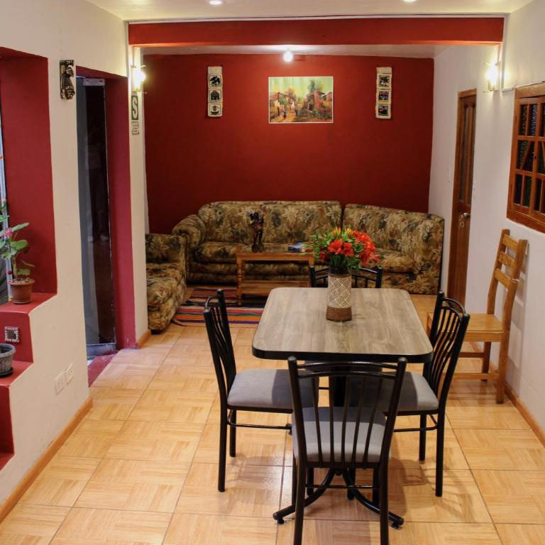 WARM AND CENTRAL HOUSE WITH SPECTACULAR VIEW OF CUSCO - Habitación Doble - 2 camas - 48