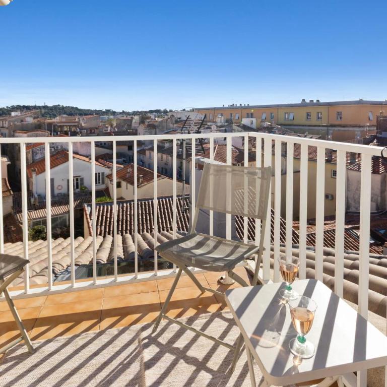 The Picasso - City centre - Duplex - Rooftop - AC - Stairs - Apartment - 33