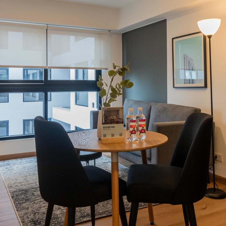 Deluxe Loft in the Heart of Miraflores - Apartment - 7