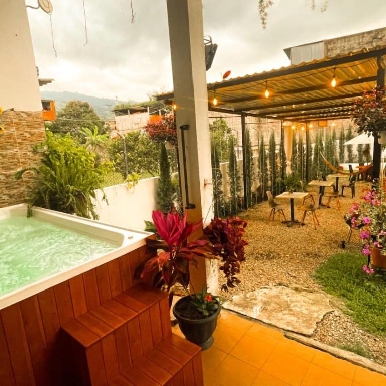 Casa Tomy - Six-Bedroom House - 12