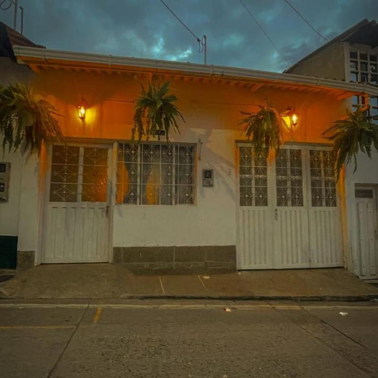 Casa Tomy - Six-Bedroom House - 15