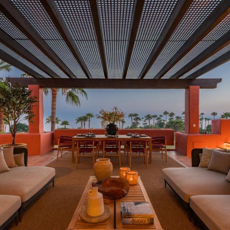 VACATION MARBELLA I The Signature Penthouse, Best Flat in Estepona, Sea View, Sauna, Communal and Indoor Pool, Gym, Private Heated Jacuzzi, Cutting-edge Amenities, High-End Renovation - Casa Deluxe de 4 dormitorios - Frente al mar - 46