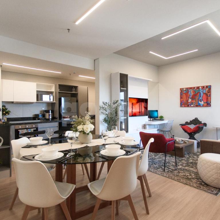 Petra Tower Luxury 2 BR Apt w Resto, Pool & Gym - Apartment - 5