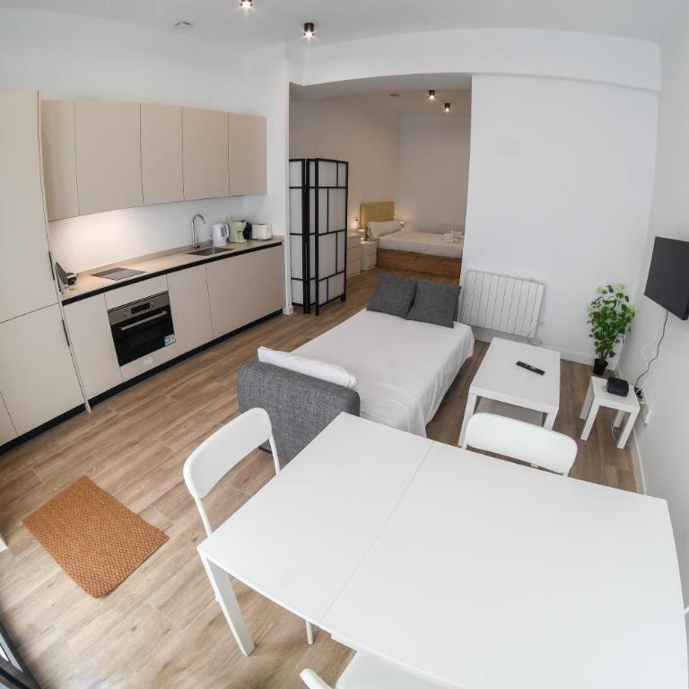 The Matadors Retreat - One-Bedroom Apartment - 10