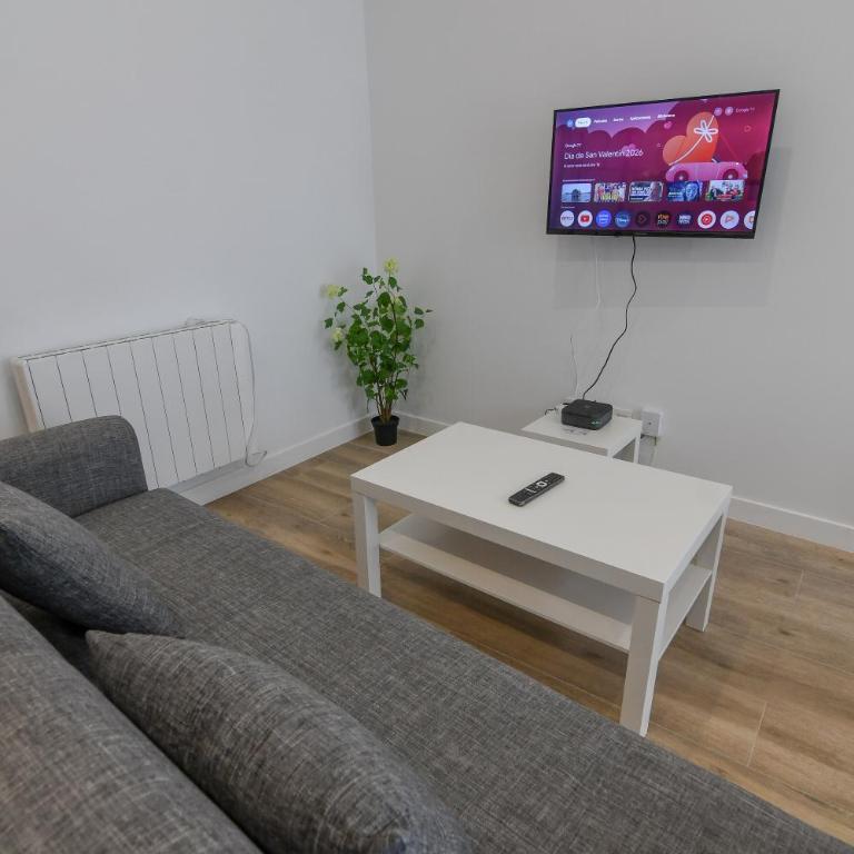 The Matadors Retreat - One-Bedroom Apartment - 30