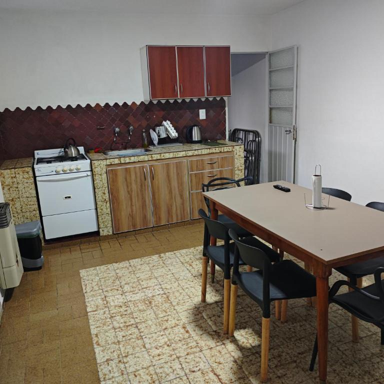 Departamento en Villa Mitre Zona Hospital Italiano y Penna - Room #1587181101 - 4
