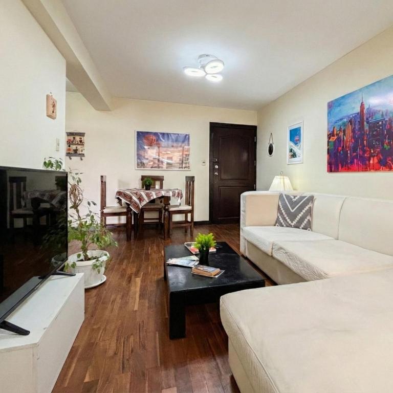 Sky Suites - Fantastic Sopocachi Retreat - City & Illimani Views - Prime Location - Apartamento de 1 dormitorio - 34