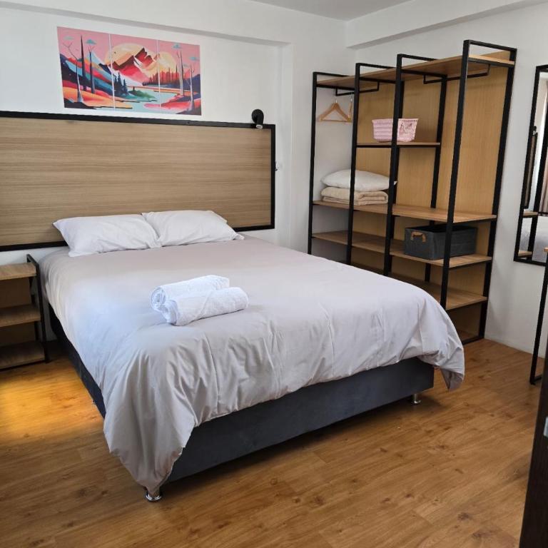 janice house - One-Bedroom Apartment - 8
