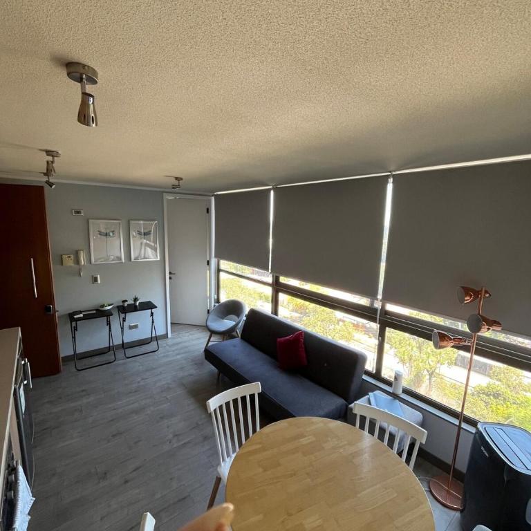 Moderno y Exclusivo en Las Condes, Piscina, Gym y Parking Privado - One-Bedroom Apartment - 4