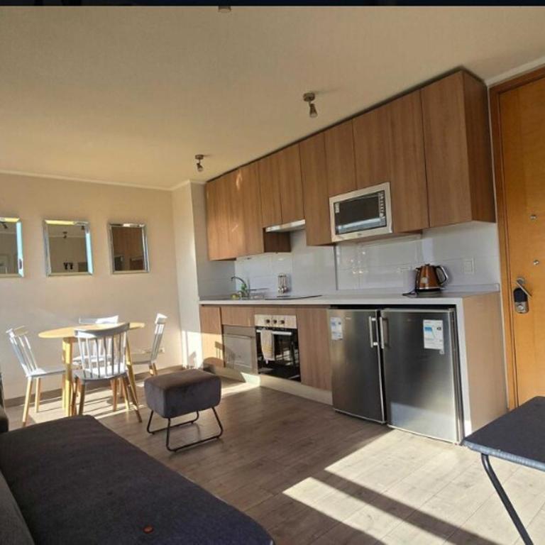Moderno y Exclusivo en Las Condes, Piscina, Gym y Parking Privado - One-Bedroom Apartment - 1