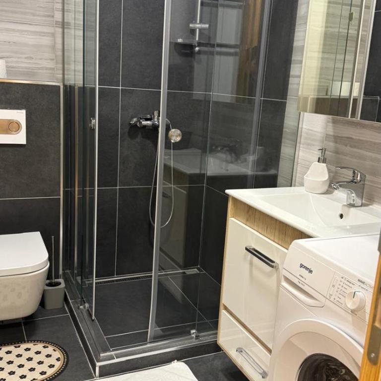 Grand Apartman Zlatibor - Two-Bedroom Apartment - 17