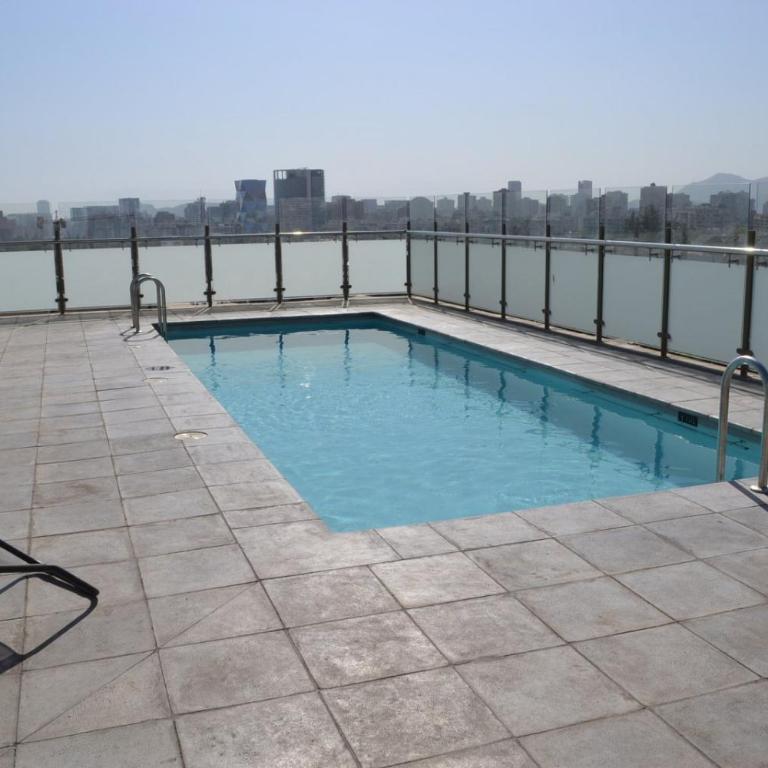 Moderno y Exclusivo en Las Condes, Piscina, Gym y Parking Privado - One-Bedroom Apartment - 2