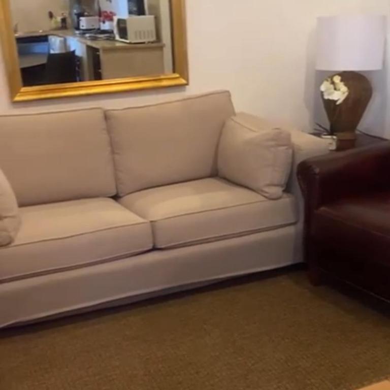 Delightful stylish house with private garden close to downtown - Two-Bedroom House - 3