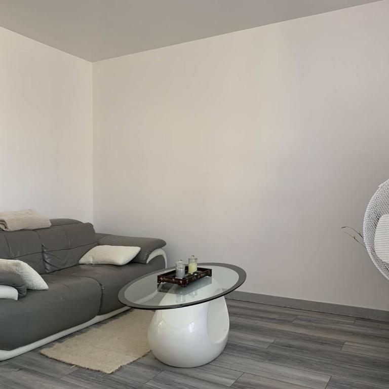 Duplex lumineux à Reims - 2 chambres, moderne et confortable - FR-1-870-12 - Appartamento - 5
