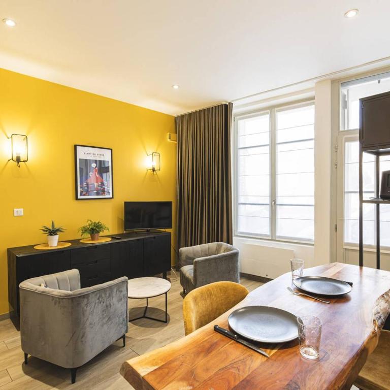 Appartement Moderne Reims Centre avec Parking et WiFi - FR-1-870-9 - Appartamento - 1