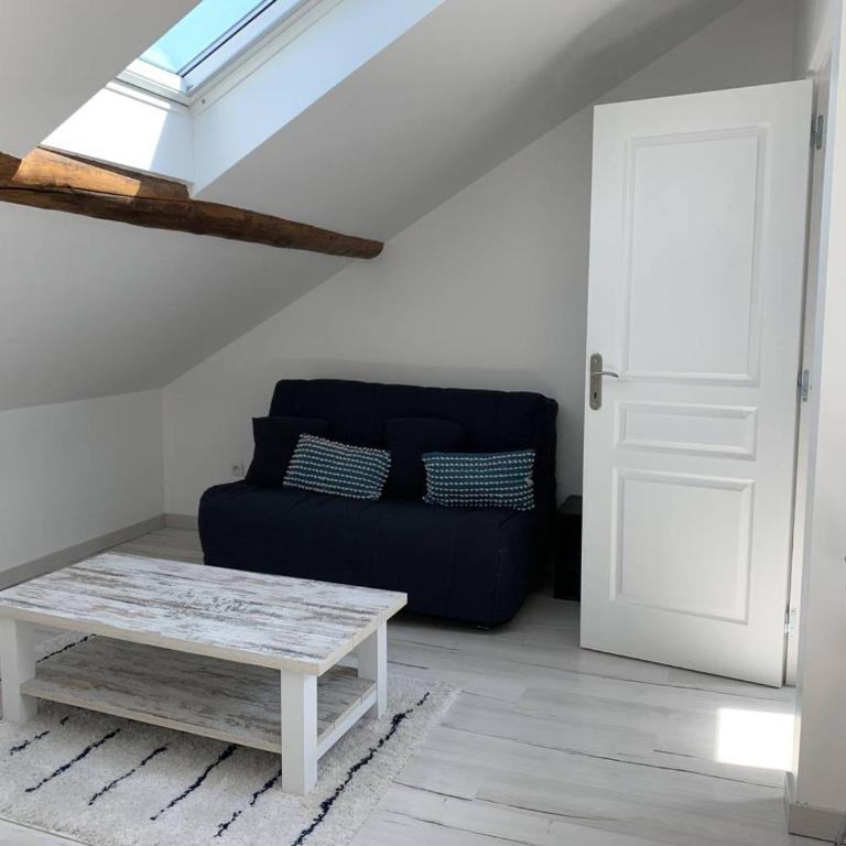 Duplex lumineux à Reims - 2 chambres, moderne et confortable - FR-1-870-12 - Appartamento - 6