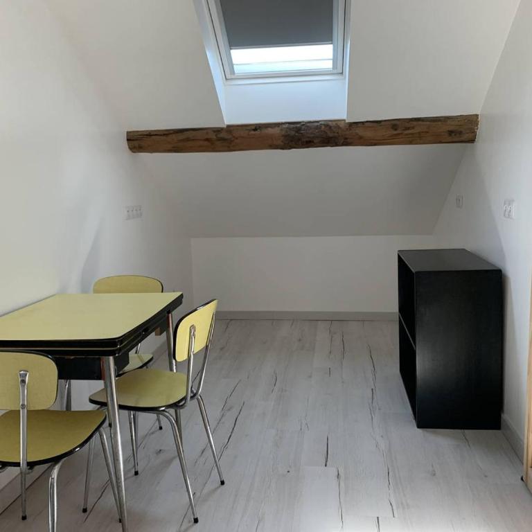 Duplex lumineux à Reims - 2 chambres, moderne et confortable - FR-1-870-12 - Appartamento - 18