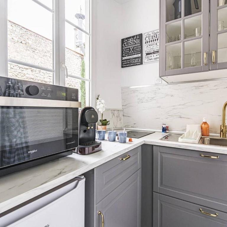 Appartement Chic à Reims, Wi-Fi Gratuit - FR-1-870-22 - Apartment - 3