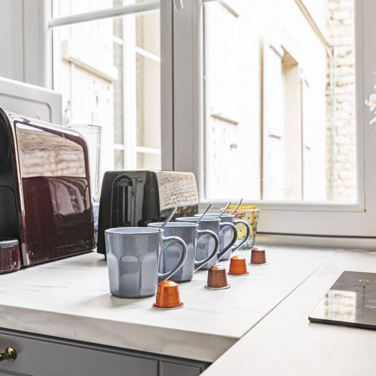 Appartement Chic à Reims, Wi-Fi Gratuit - FR-1-870-22 - Apartment - 5