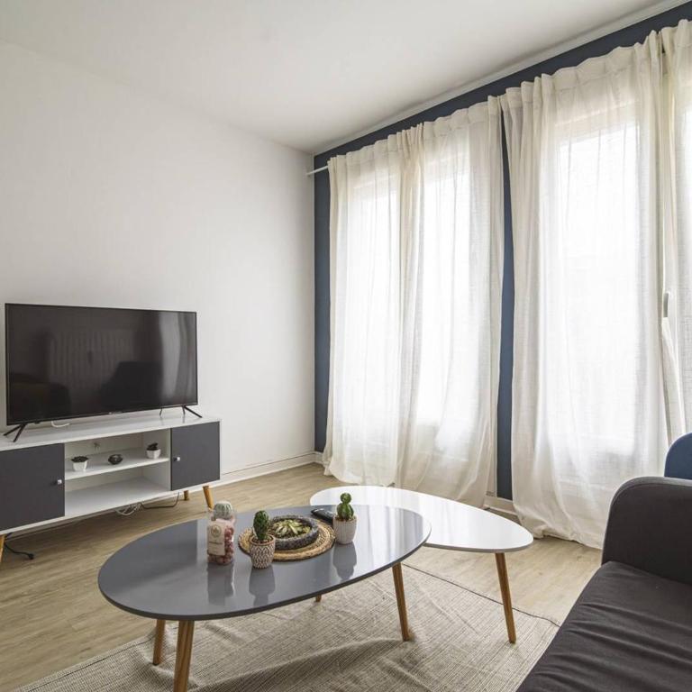 Appartement Lumineux avec WiFi au Cœur de Reims - FR-1-870-25 - Appartamento - 13