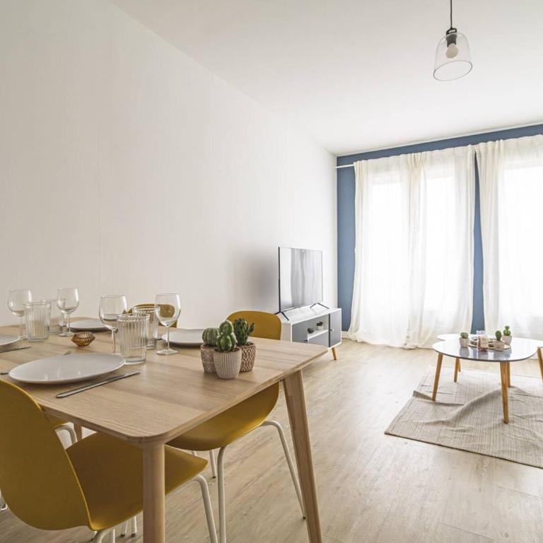 Appartement Lumineux avec WiFi au Cœur de Reims - FR-1-870-25 - Appartamento - 18