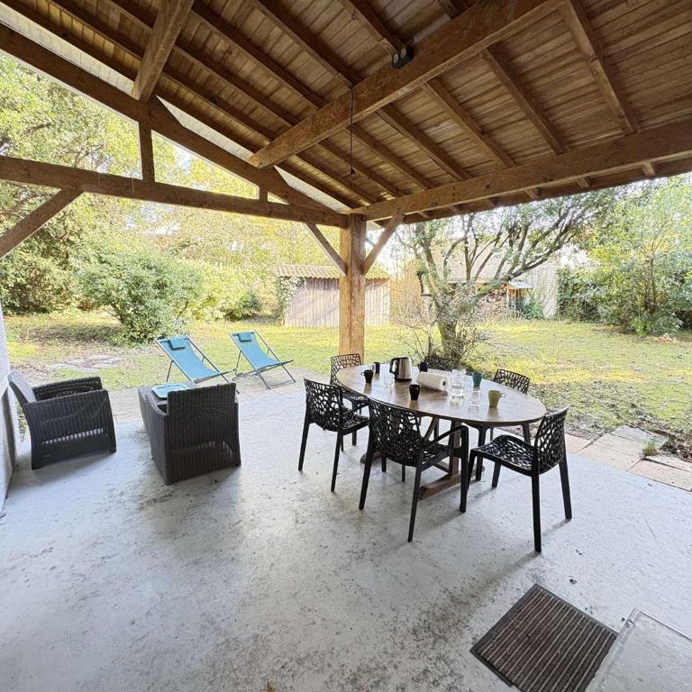 Villa rénovée à 800m plage - 7 pers. - FR-1-831-18 - Villa - 2