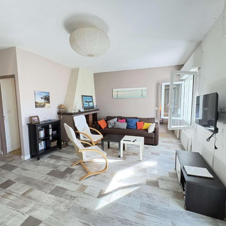 Villa rénovée à 800m plage - 7 pers. - FR-1-831-18 - Villa - 4