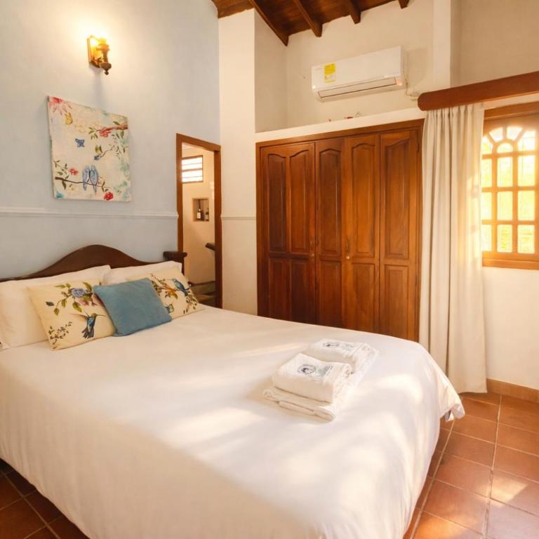 Casa Isabelita - Habitación Doble con baño privado - 4