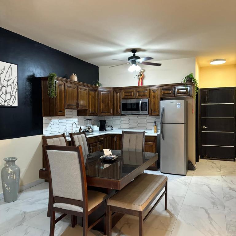 Ancla Suites - Two-Bedroom Standard Apartment - 9