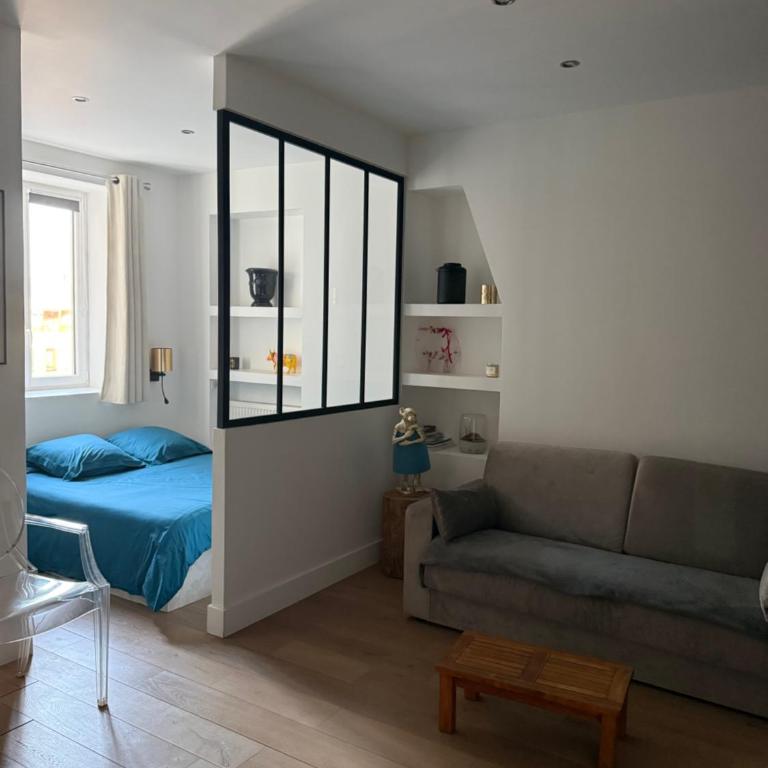 Studio totalement rénové en plein centre-ville devant la Préfecture de Lyon - Apartment mit 1 Schlafzimmer - 2