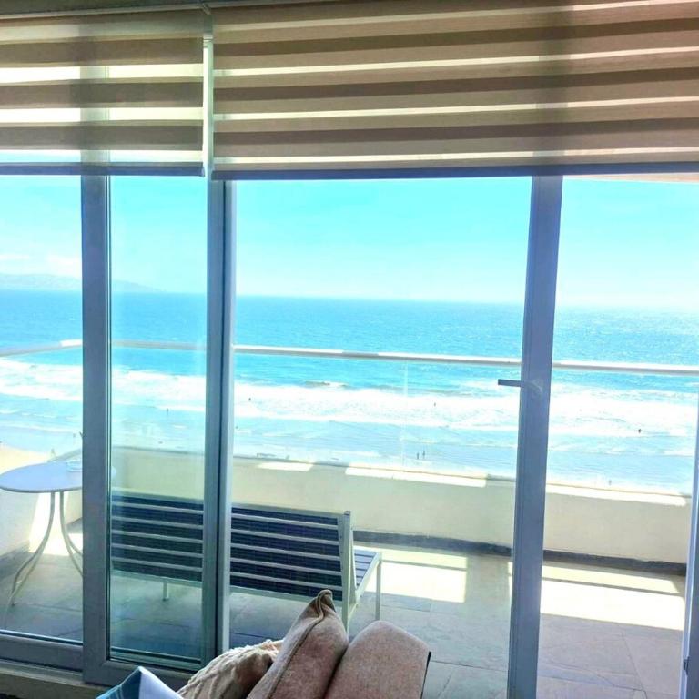 Primera línea frente al mar, wifi y estacionamiento - Two-Bedroom Apartment - 17